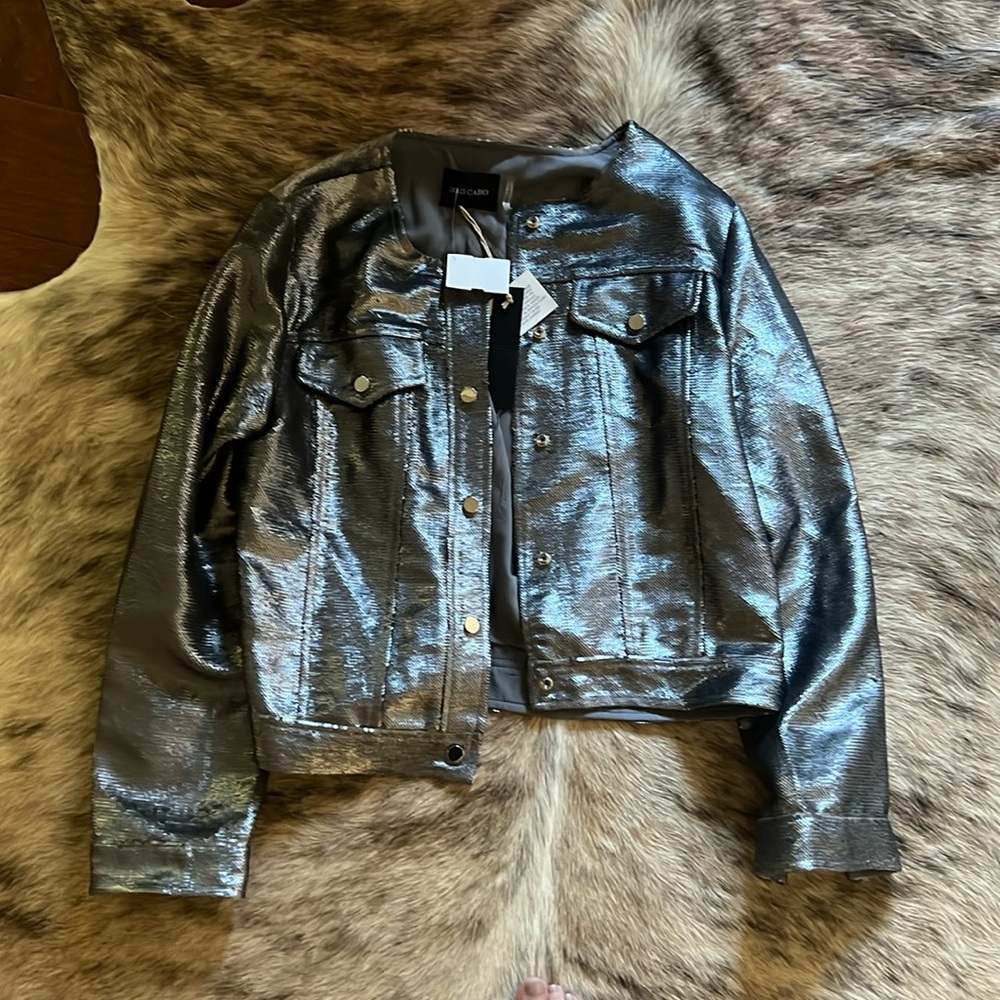 💃🏼 NWT Silver Sequin Bomber Jacket
